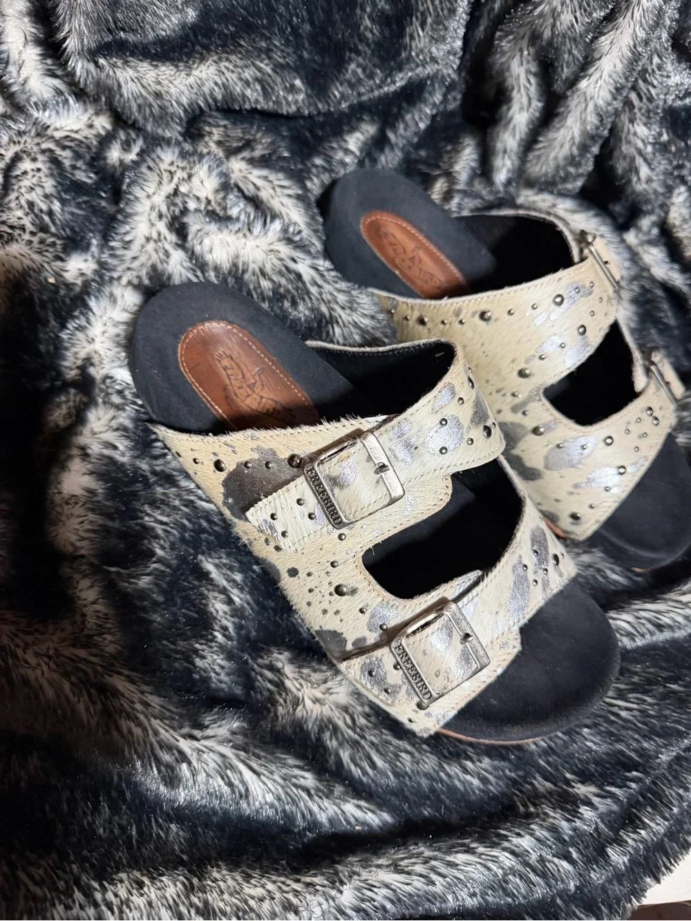 Freebird women’s size 10 slide on real first sandals with two buckles